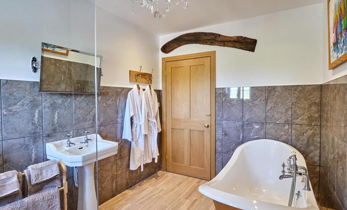 All rooms en-suite